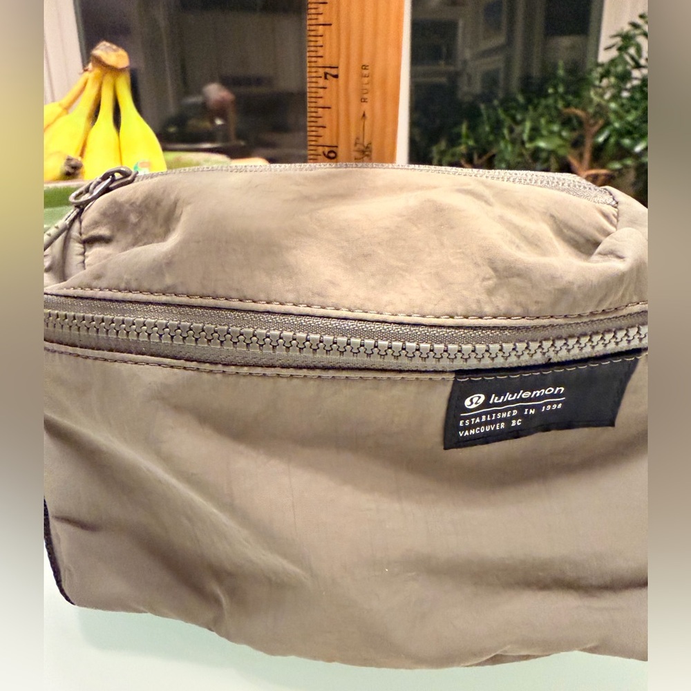 Lululemon Athletica Taupe Belt Bag - Picture 9 of 9
